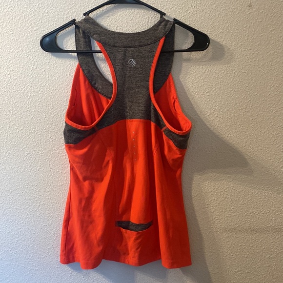 Mondetta Performance Gear workout tank top size medium - Picture 3 of 4